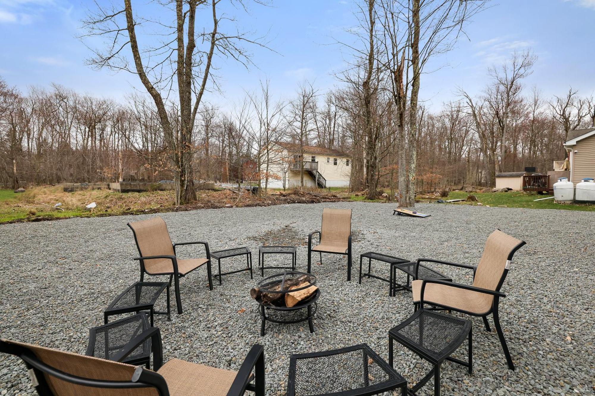 Spacious 5br In Heart Of Poconos By Camelback Kalahari Holiday home Tobyhanna