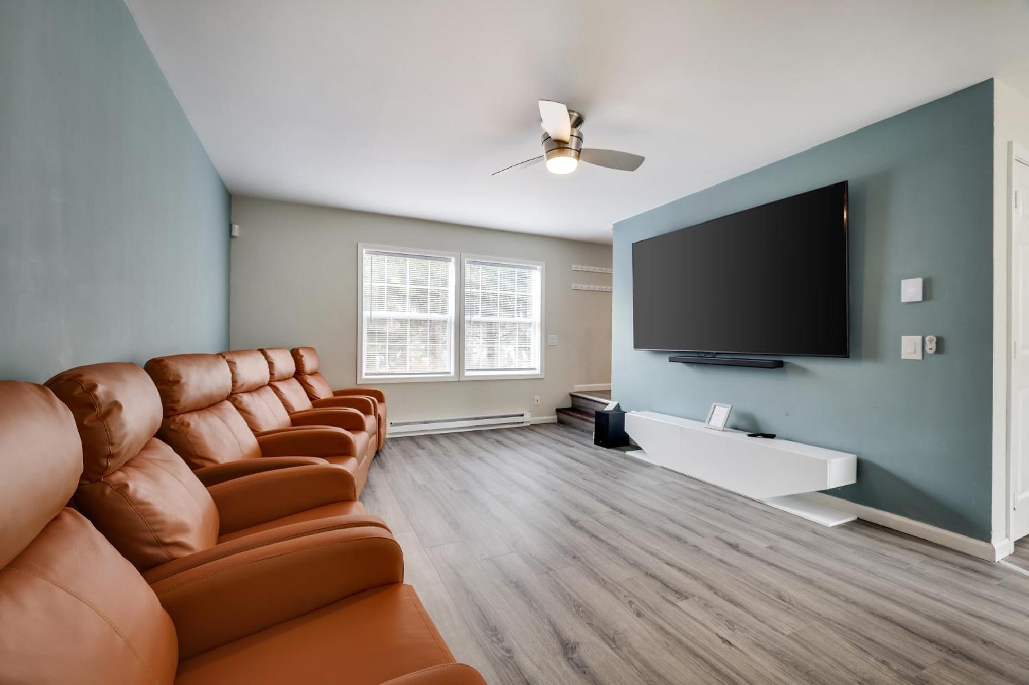 Spacious 5br In Heart Of Poconos By Camelback Kalahari Holiday home